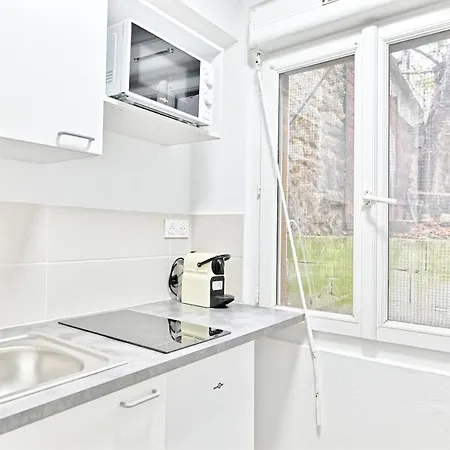 Charming Little Studio In - Ii * Asnières